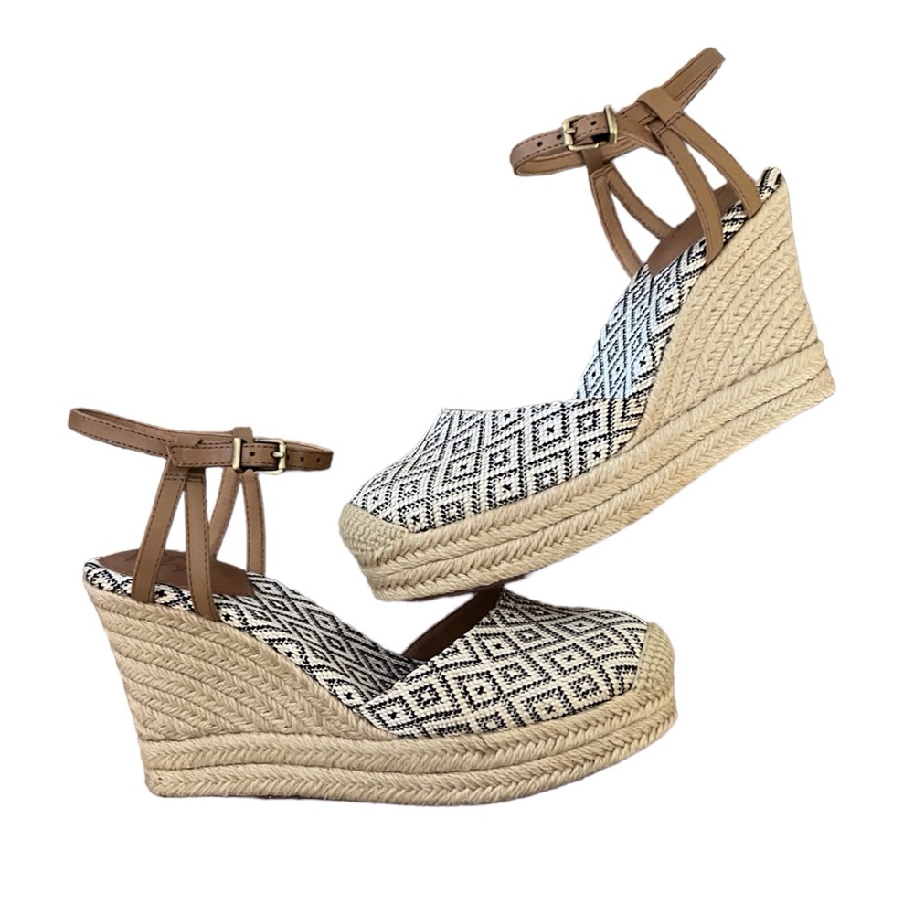 Crown Vintage Black & Tan Espadrille Wedge Sandals